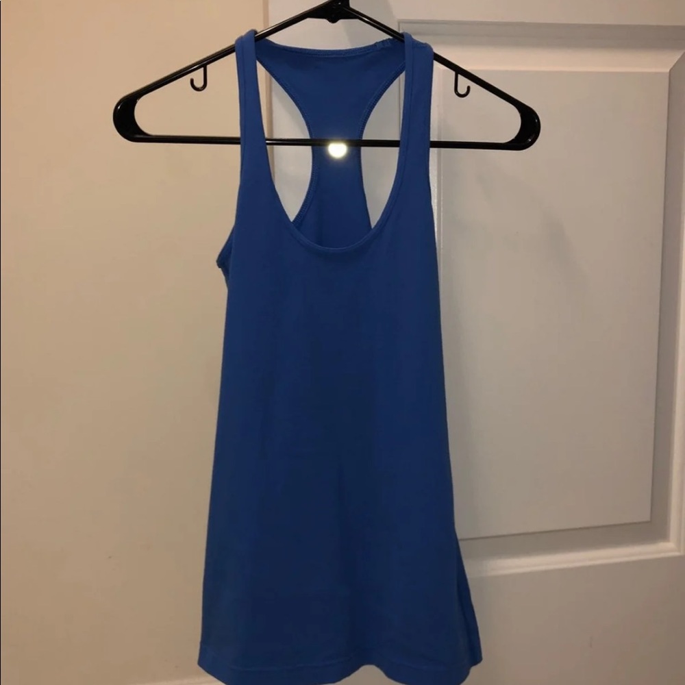LuLuLemon Razorback Tank Top - Picture 3 of 3